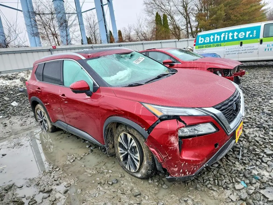 2021 NISSAN ROGUE SV  