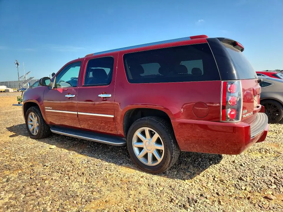 2010 GMC YUKON XL DENALI  