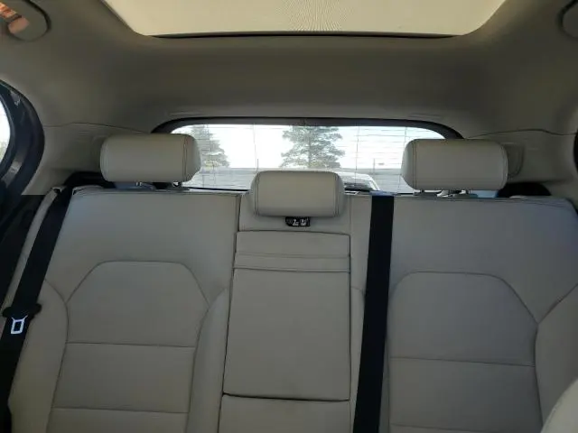 2015 MERCEDES-BENZ GLA 250