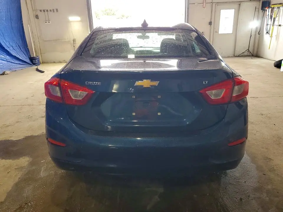 2019 CHEVROLET CRUZE LT  