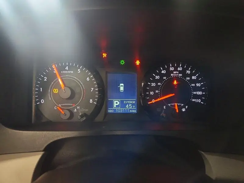 2017 TOYOTA SIENNA LE 8-PASSENGER  