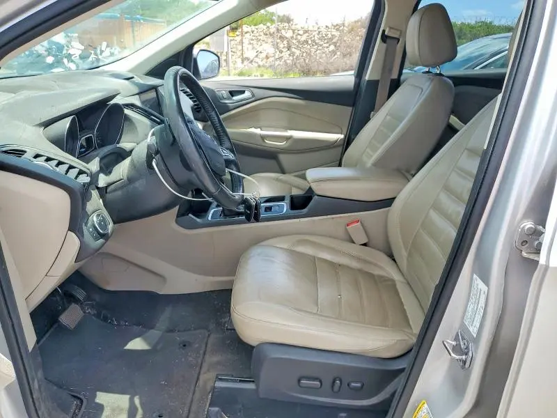 2017 FORD ESCAPE TITANIUM  