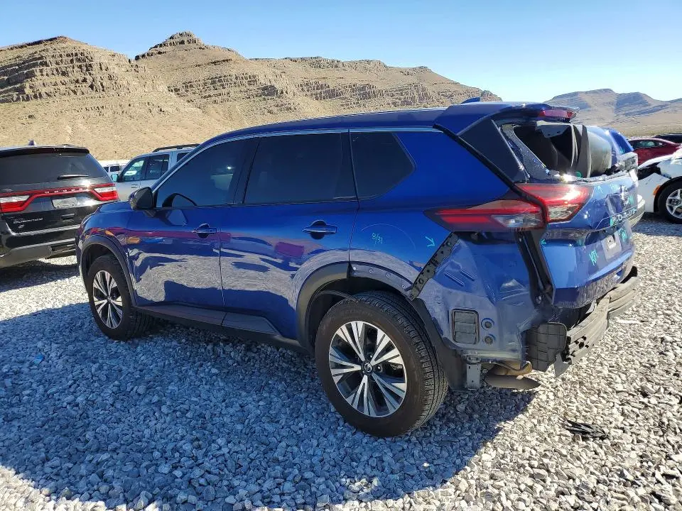 2021 NISSAN ROGUE SV  