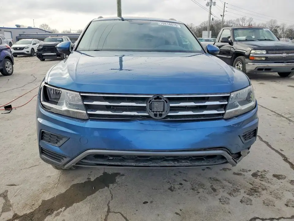 2020 VOLKSWAGEN TIGUAN SE  