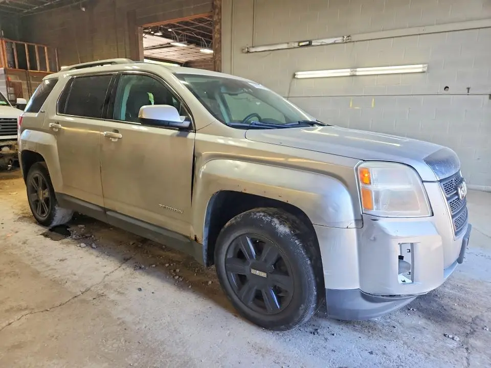 2014 GMC TERRAIN SLE  