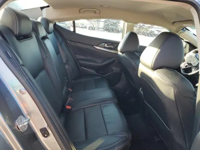 2021 NISSAN MAXIMA SV  