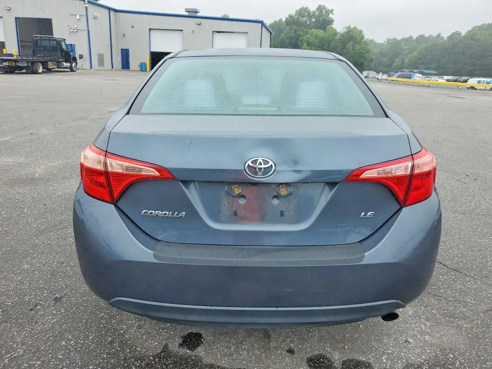 2017 TOYOTA COROLLA LE  