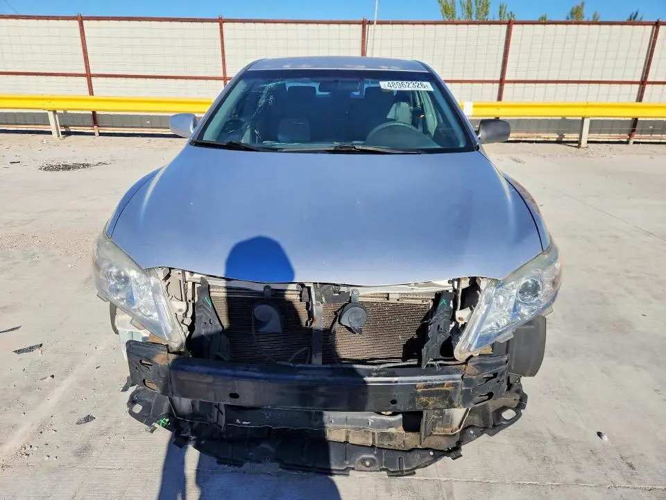 2011 TOYOTA CAMRY LE  