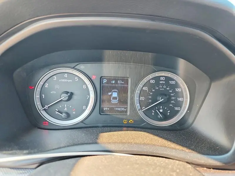 2018 HYUNDAI SONATA SE  