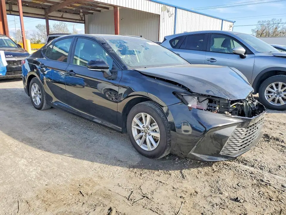 2025 TOYOTA CAMRY   