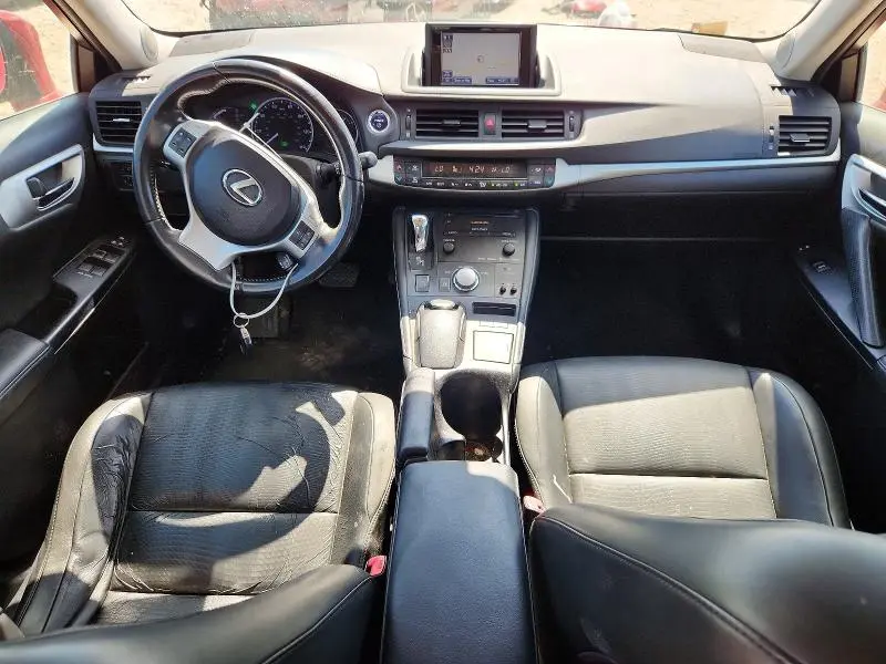 2013 LEXUS CT 200  