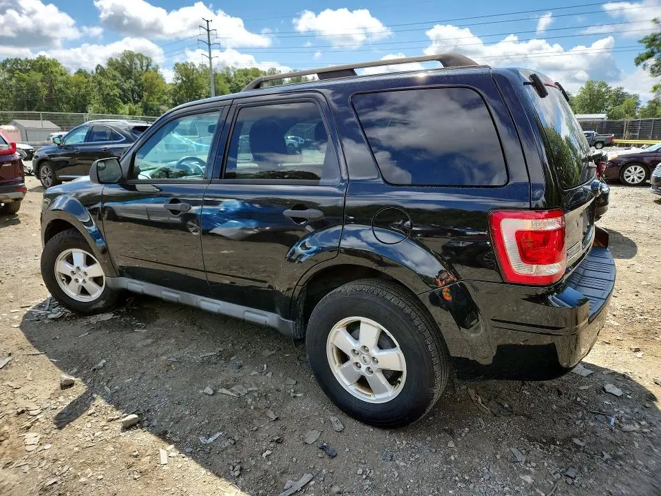 2011 FORD ESCAPE XLT  