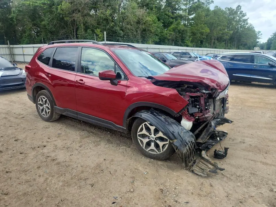 2019 SUBARU FORESTER PREMIUM  