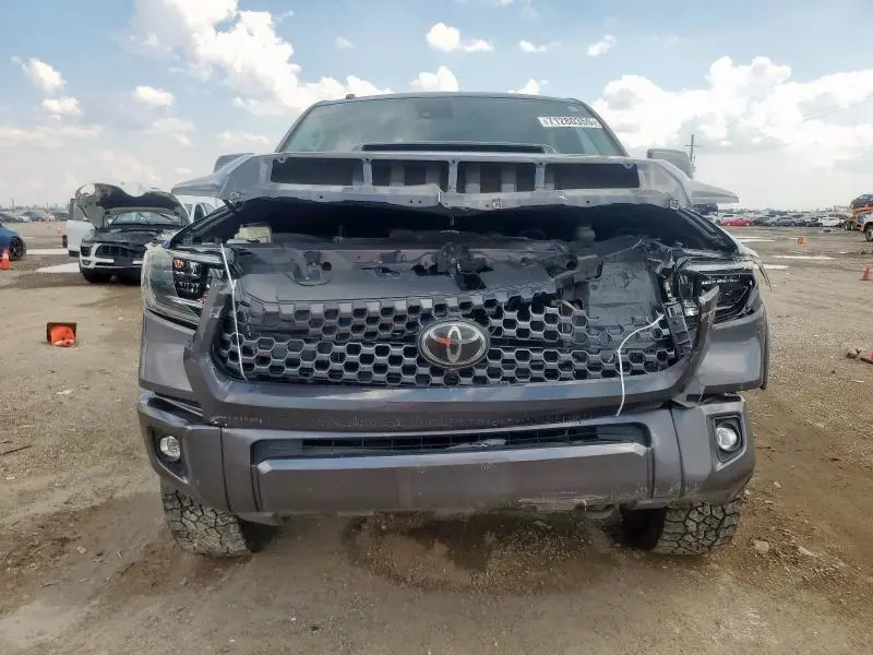 2019 TOYOTA TUNDRA CREWMAX SR5  