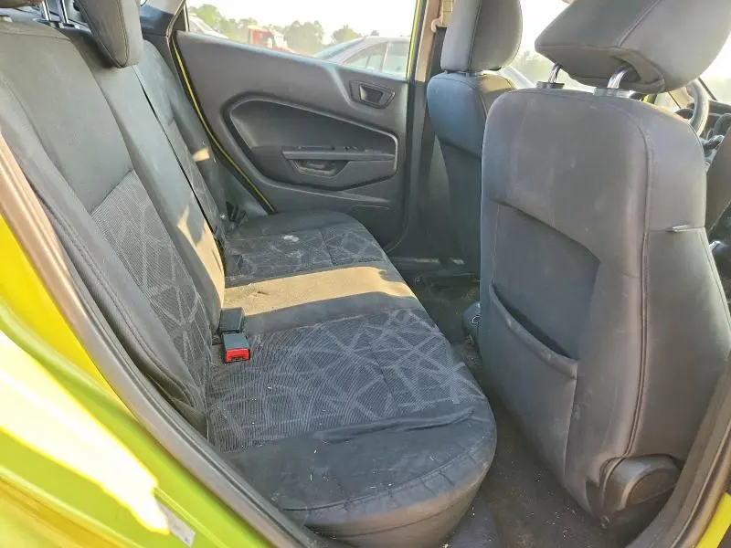 2013 FORD FIESTA SE  