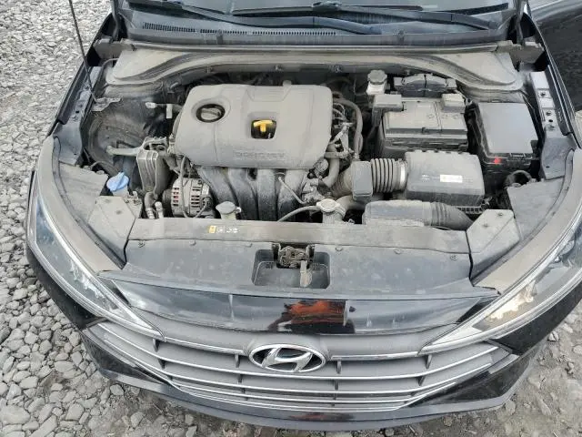 2019 HYUNDAI ELANTRA SE  