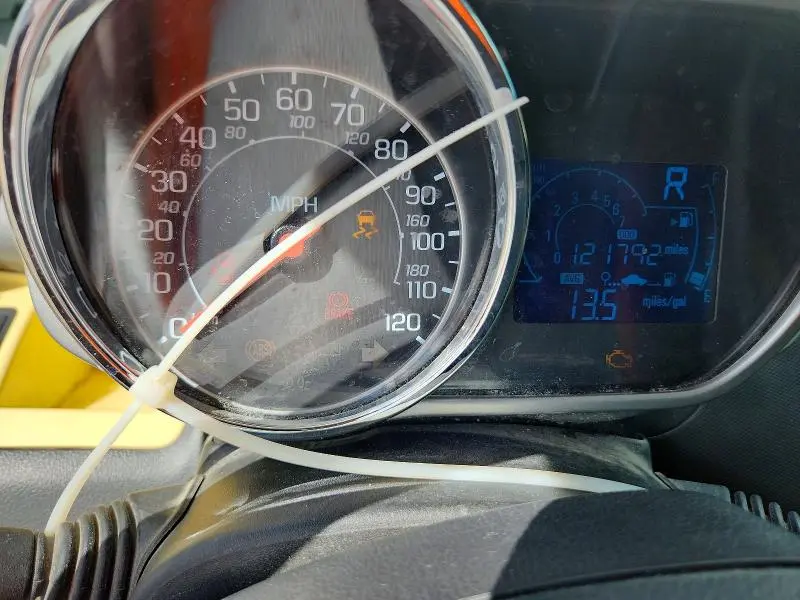 2014 CHEVROLET SPARK 1LT  