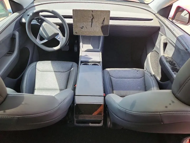 2026 TESLA MODEL Y   