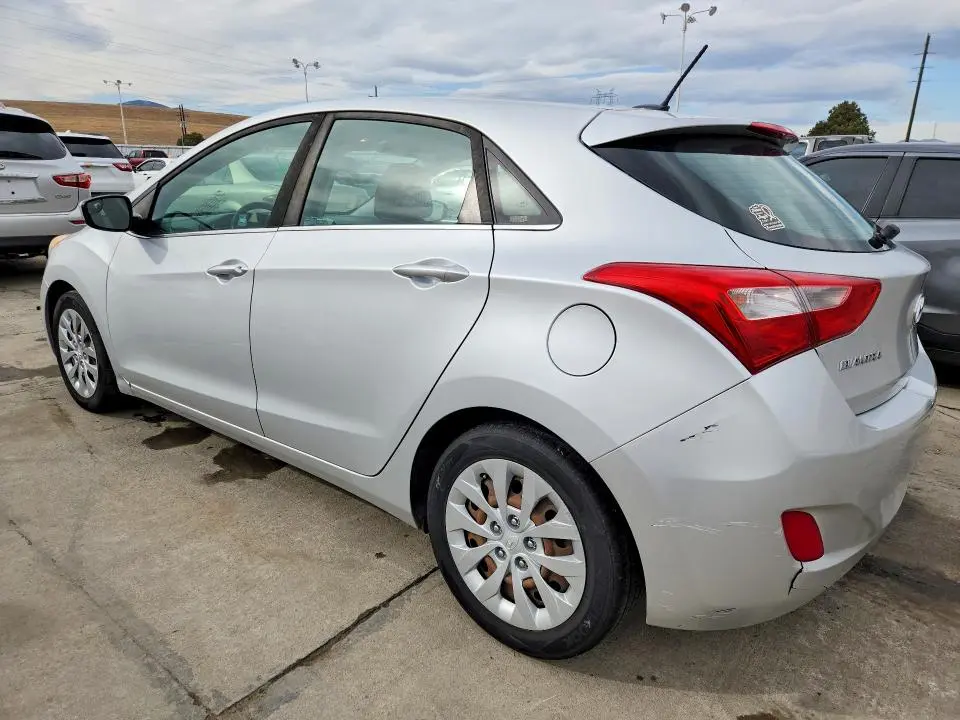 2017 HYUNDAI ELANTRA GT   