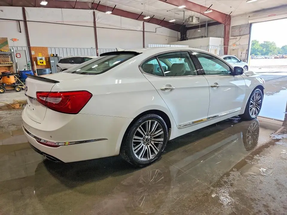 2015 KIA CADENZA PREMIUM  