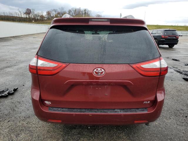 2016 TOYOTA SIENNA XLE