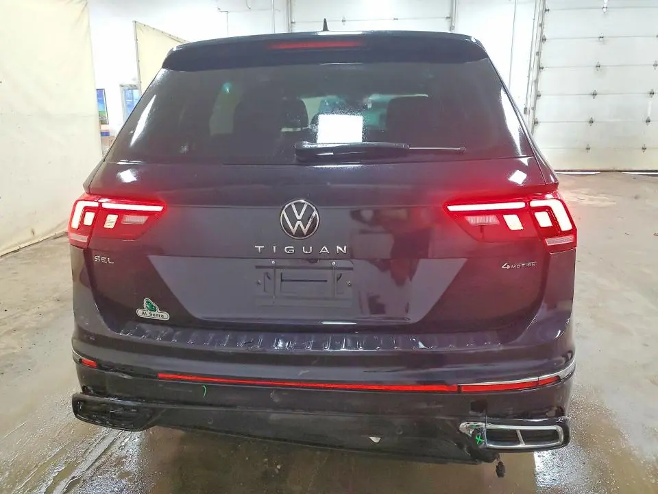 2024 VOLKSWAGEN TIGUAN SEL R-LINE BLACK  