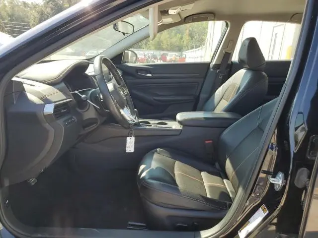 2022 NISSAN ALTIMA SR  