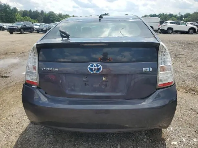 2011 TOYOTA PRIUS