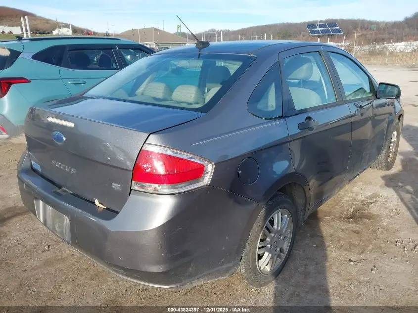 2011 FORD FOCUS SE