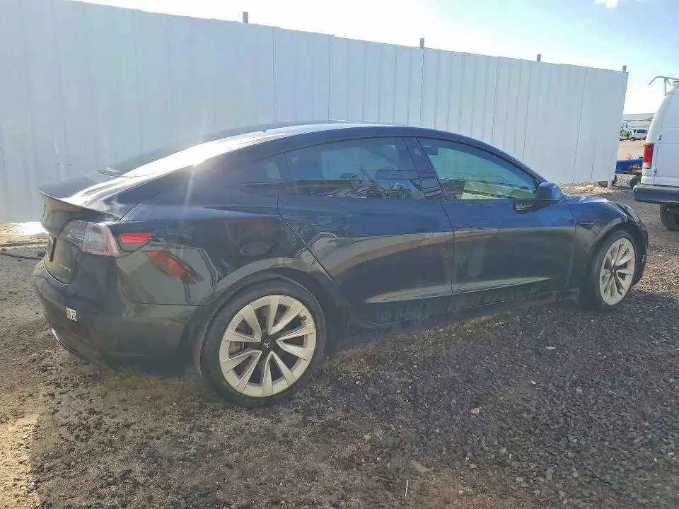 2021 TESLA MODEL 3   