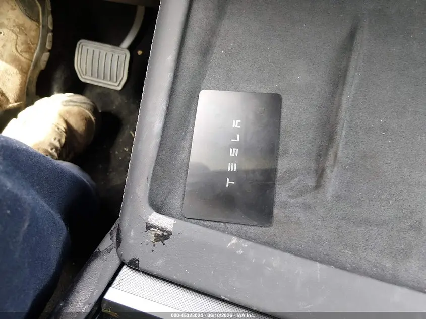 2026 TESLA MODEL 3 PREMIUM REAR-WHEEL DRIVE/REAR-WHEEL DRIVE