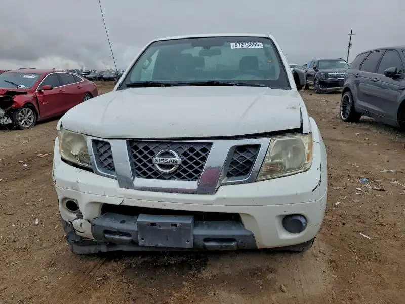 2014 NISSAN FRONTIER S  