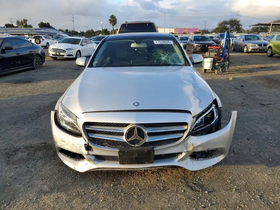 2015 MERCEDES-BENZ C 300  