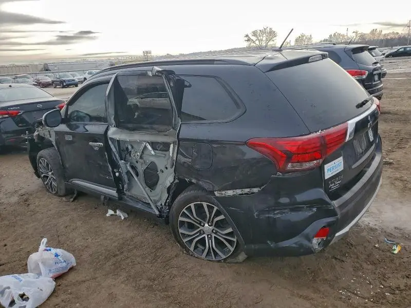 2016 MITSUBISHI OUTLANDER SE  