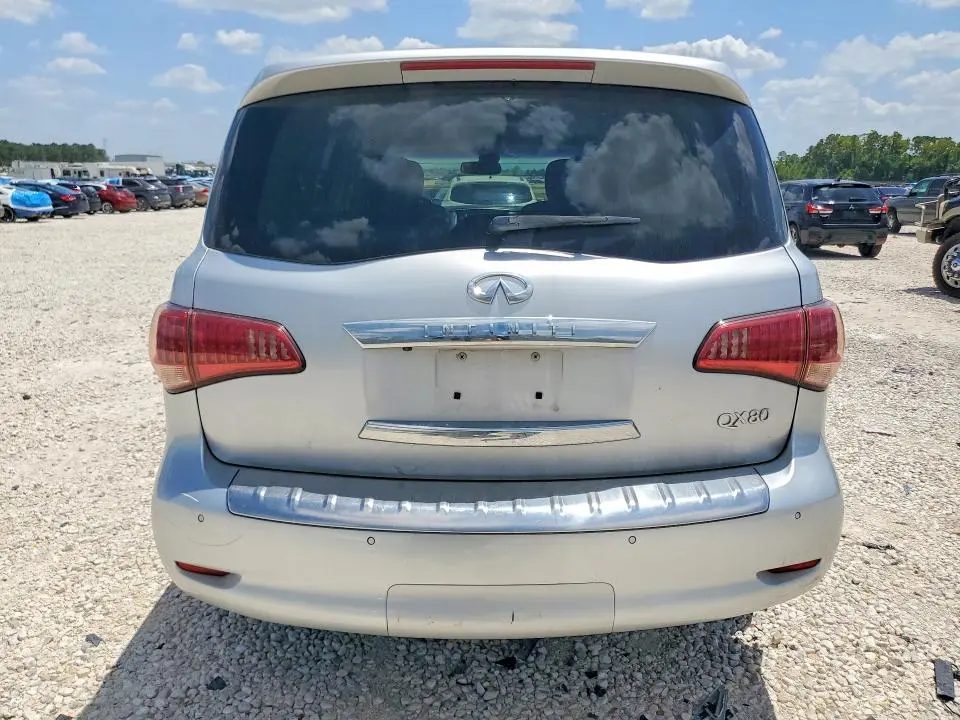 2016 INFINITI QX80 BASE  