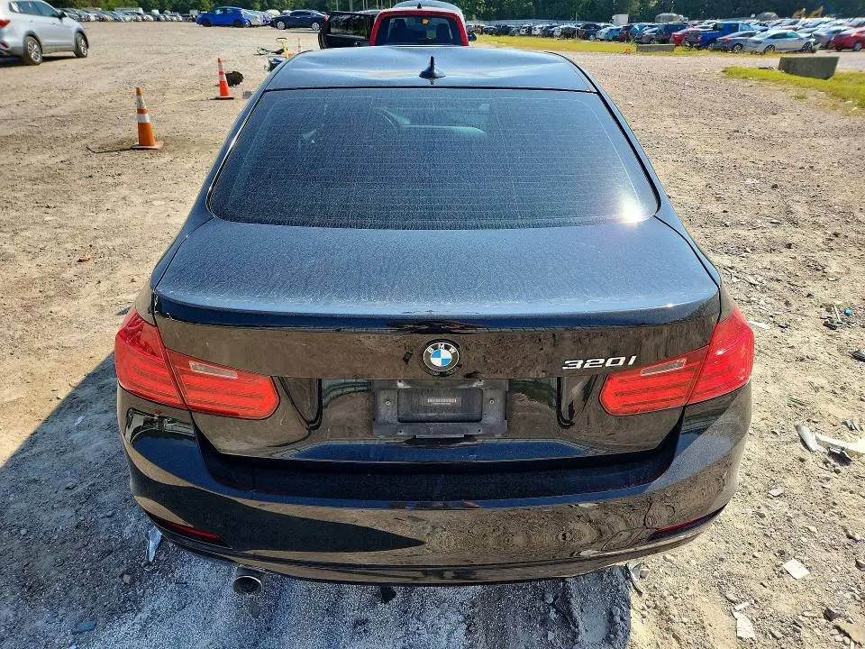2014 BMW 320 I  