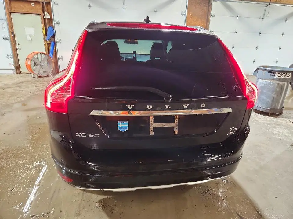 2014 VOLVO XC60 T6  