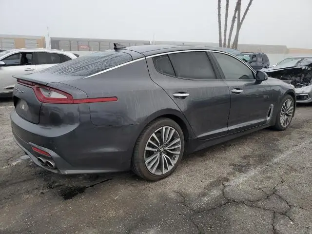 2019 KIA STINGER PREMIUM  
