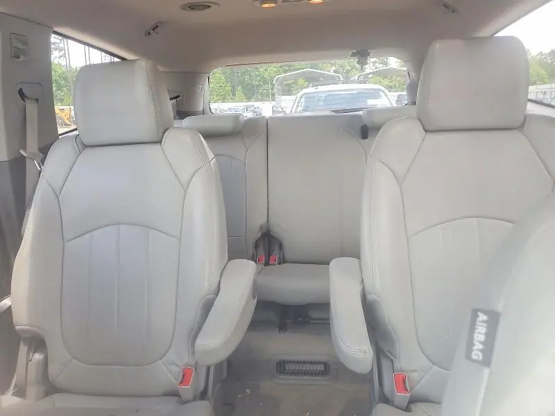2013 CHEVROLET TRAVERSE LTZ  