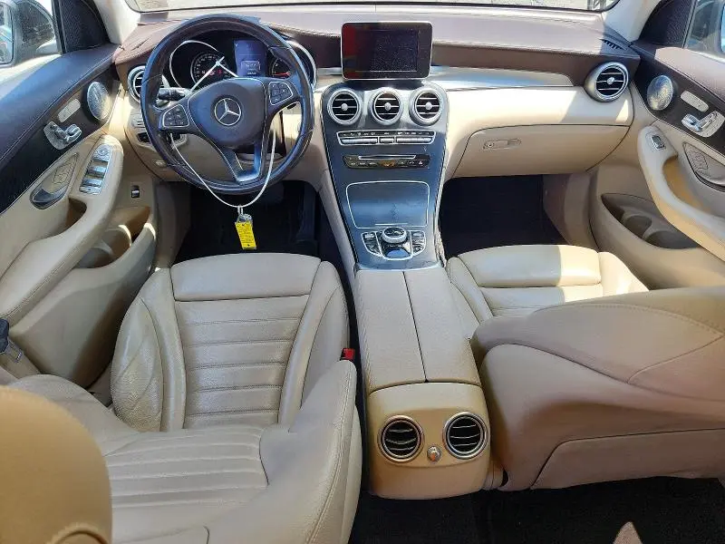 2017 MERCEDES-BENZ GLC 300 4MATIC  