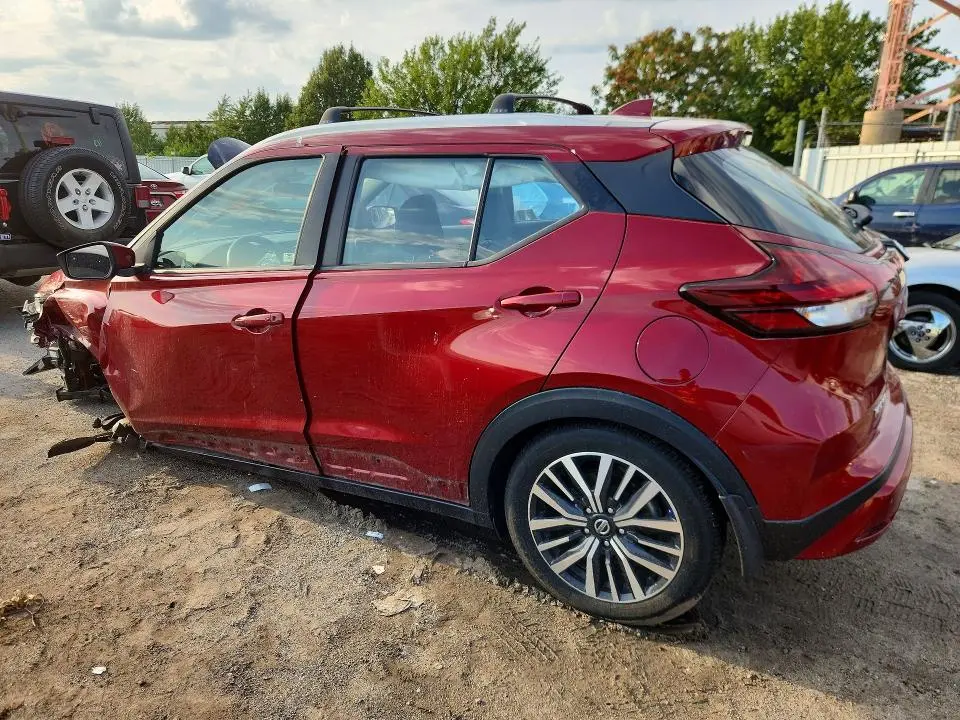 2021 NISSAN KICKS SV  