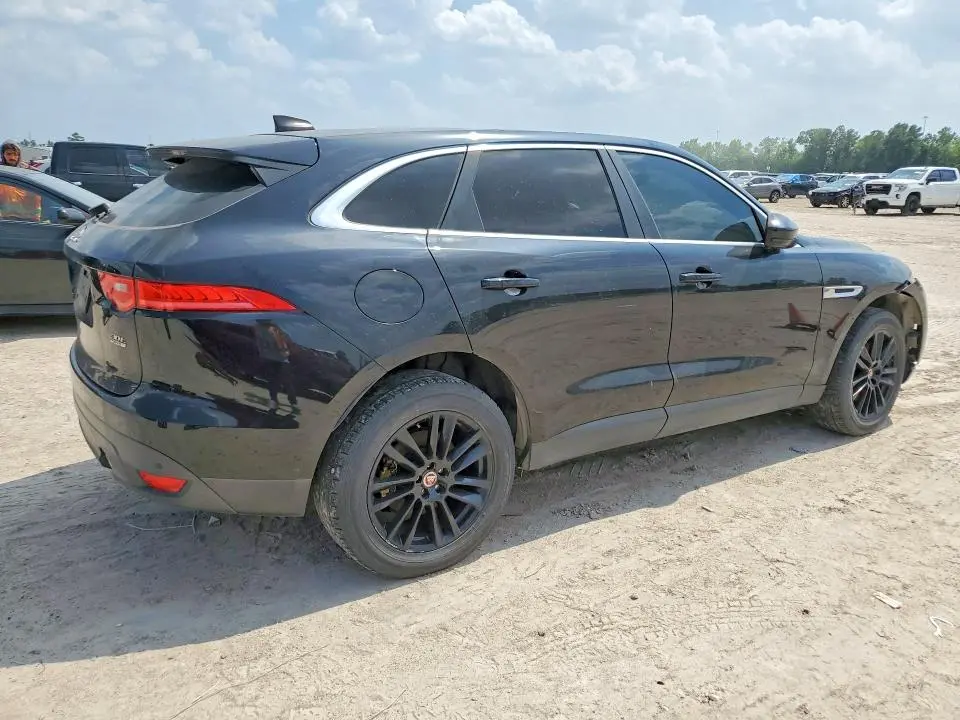 2020 JAGUAR F-PACE PRESTIGE  
