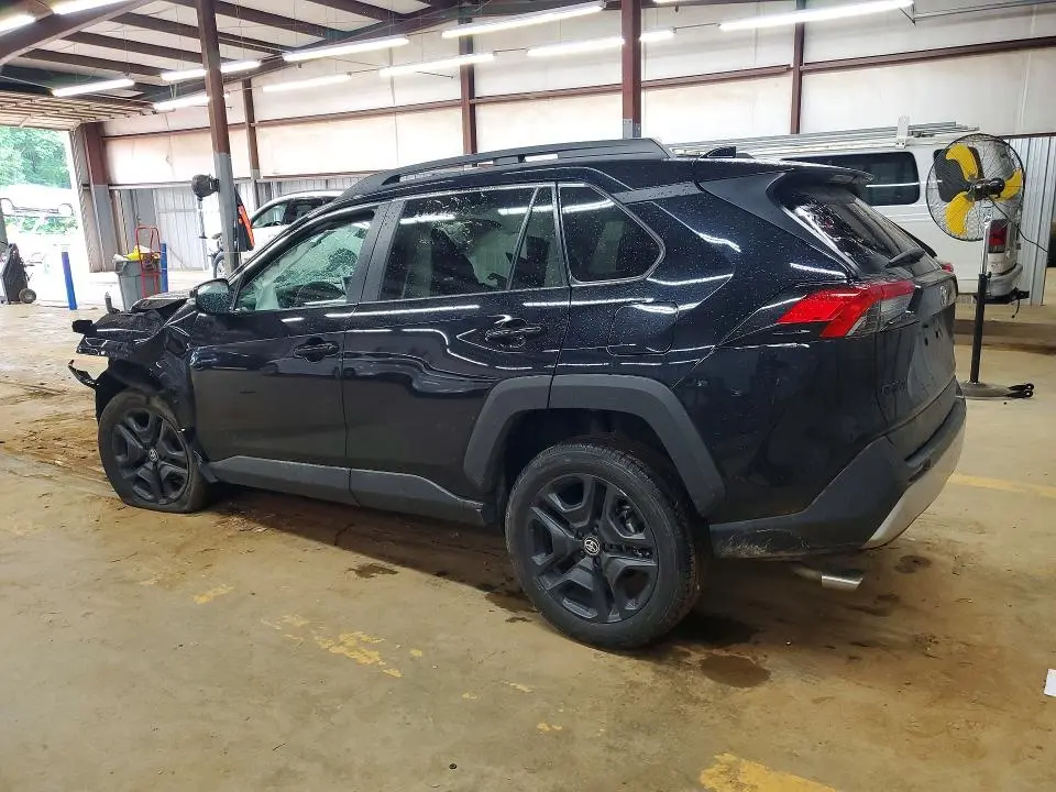 2024 TOYOTA RAV4 ADVENTURE  