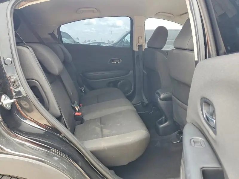 2022 HONDA HR-V LX  