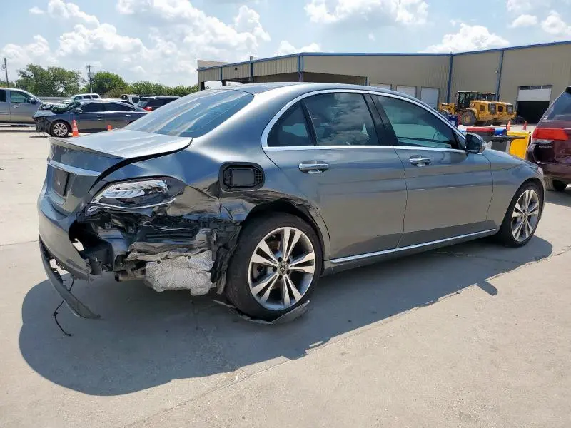 2017 MERCEDES-BENZ C 300  