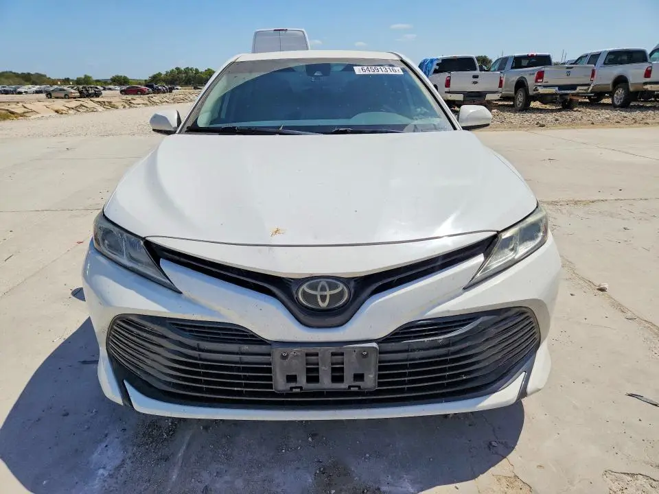 2020 TOYOTA CAMRY LE  