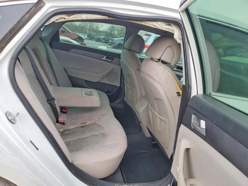 2017 HYUNDAI SONATA SE  