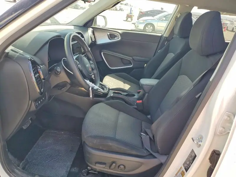 2024 KIA SOUL S  