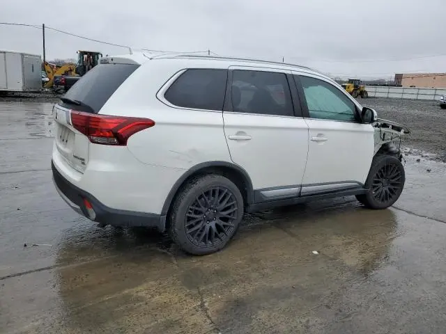 2018 MITSUBISHI OUTLANDER SE