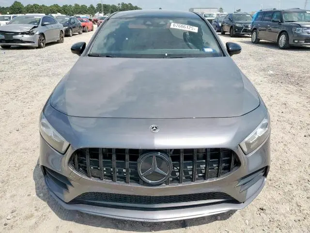 2019 MERCEDES-BENZ A 220  
